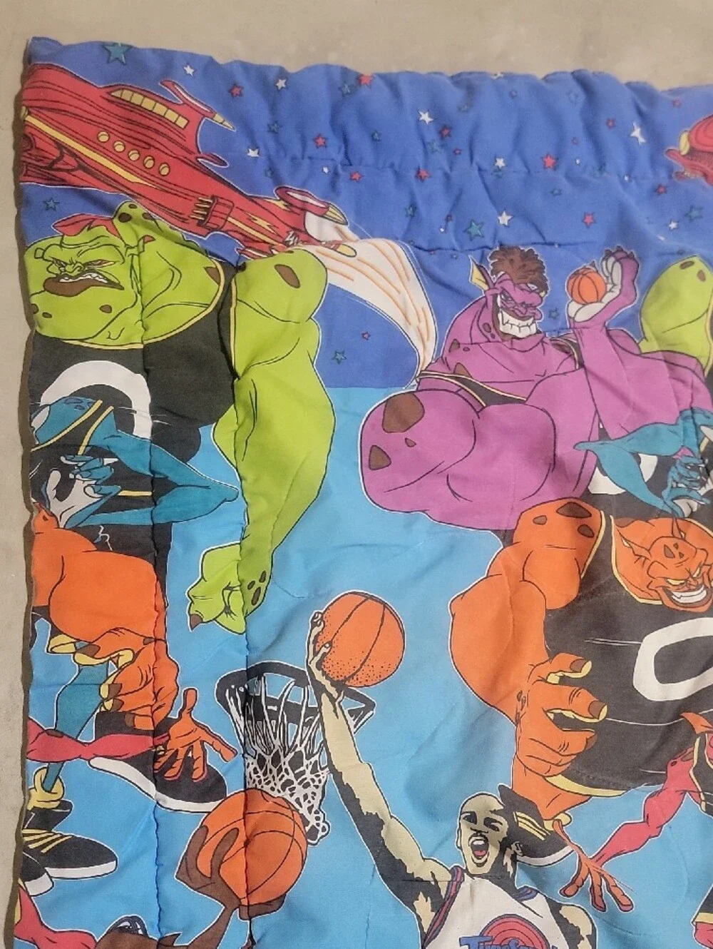 Space Jam Vintage Cartoon Basketball Comforter Michael JORDEN